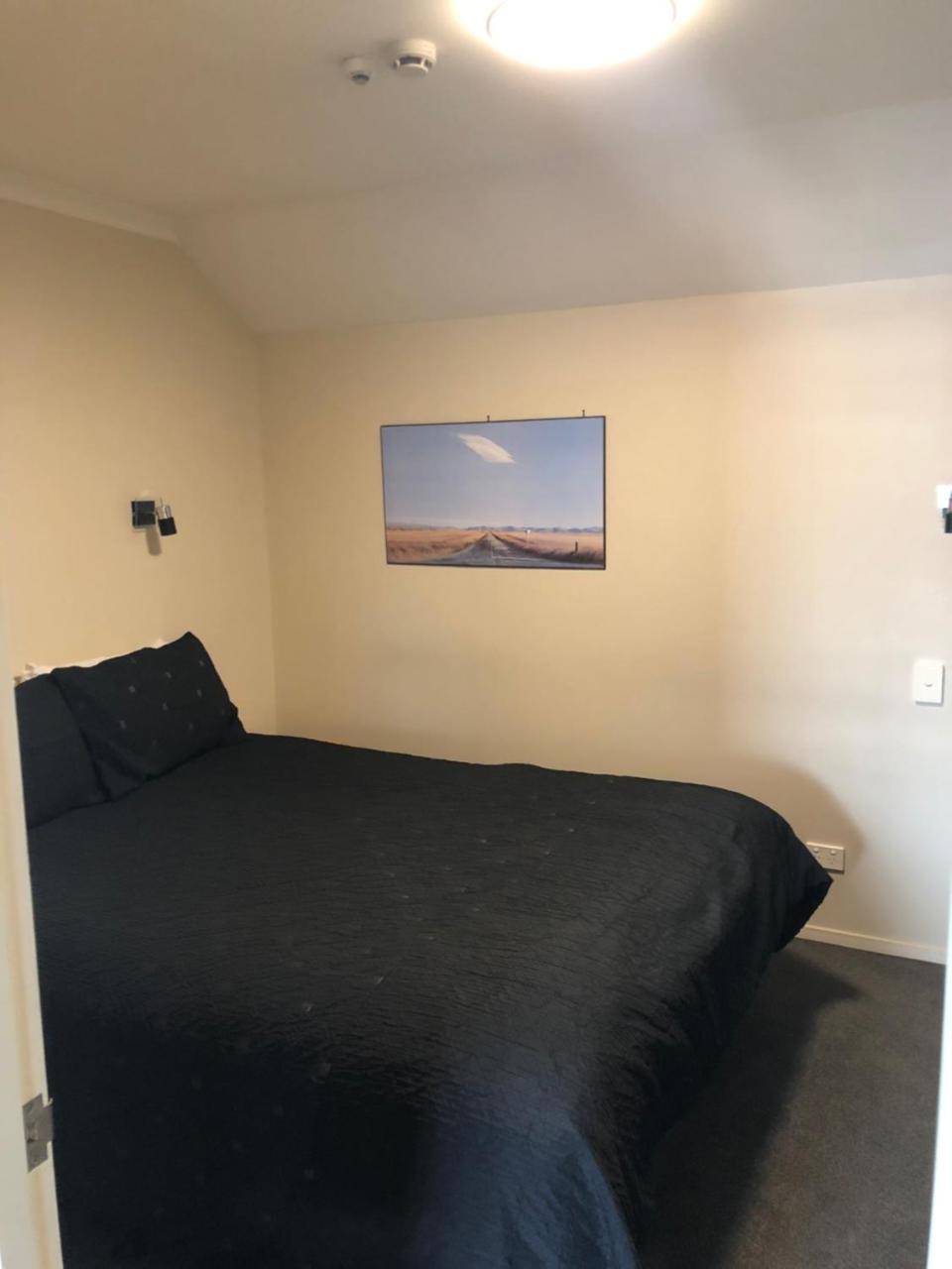 555 Motel 4*